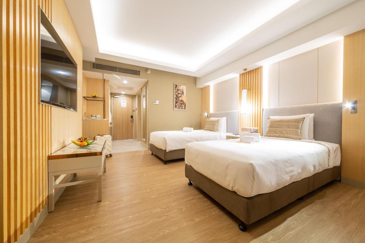 Glenmarie Hotel And Golf Resort Shah Alam Exterior photo